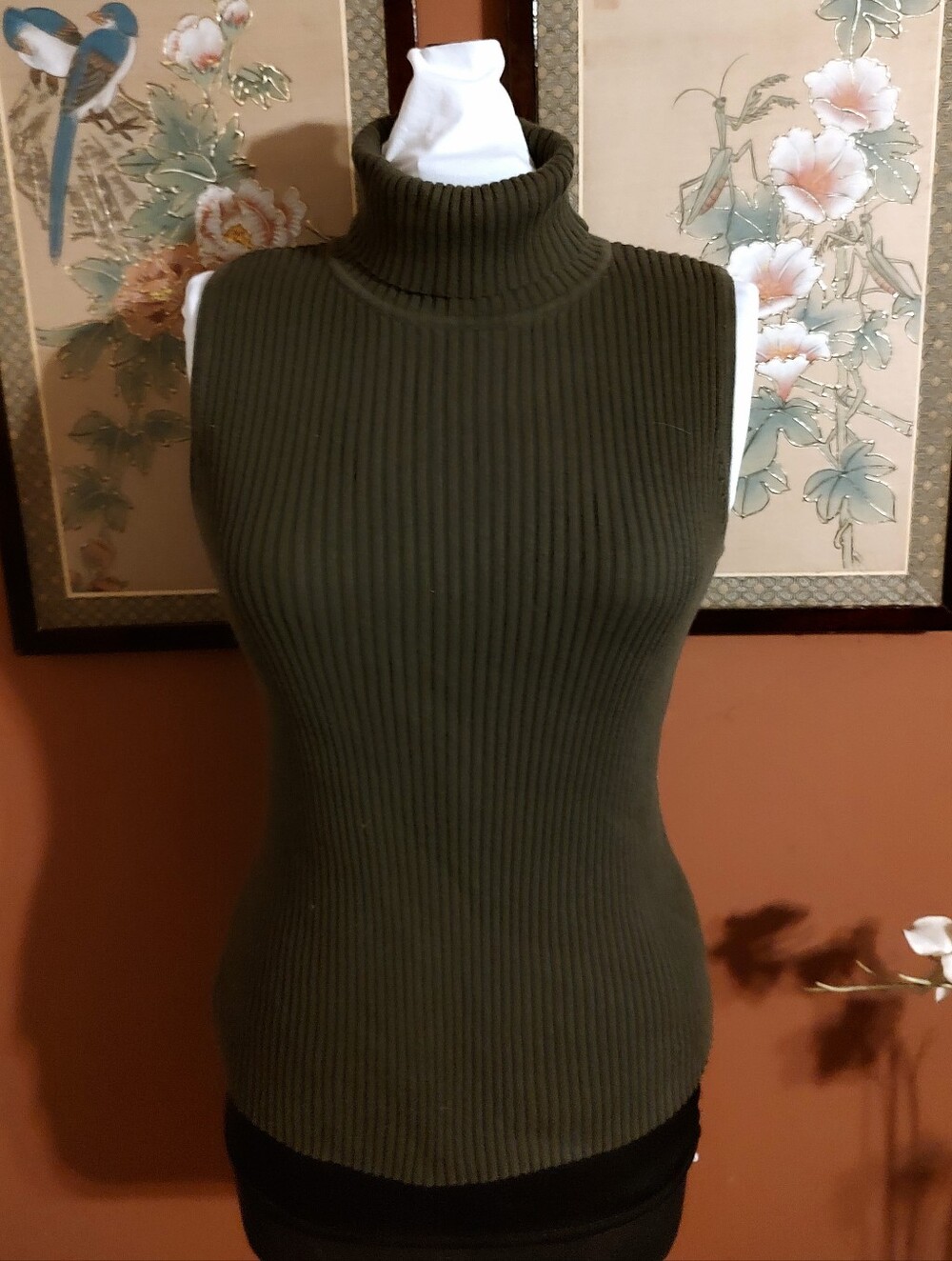 🌿💚🌿Fabulous Vtg 90s Rich Olive Green Ribbed Sleeveless Turtleneck Sweater - M